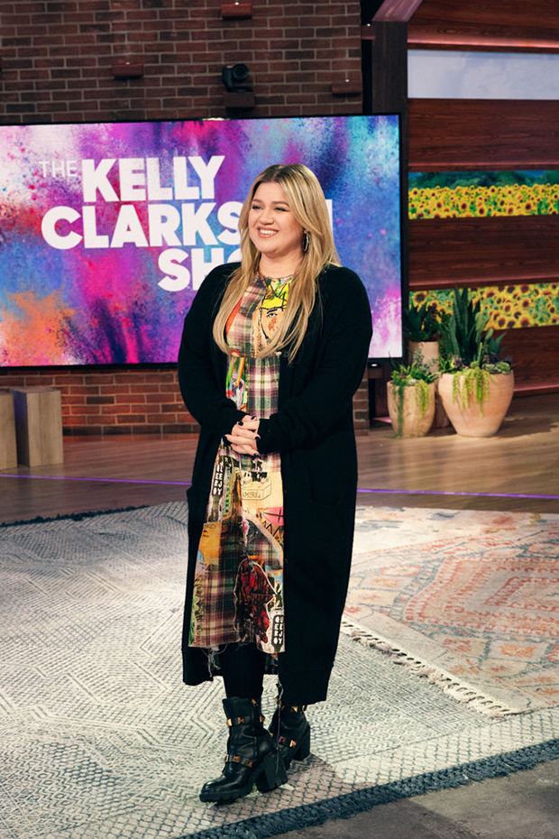 Kelly Clarkson Breaks Silence nbc embed 2