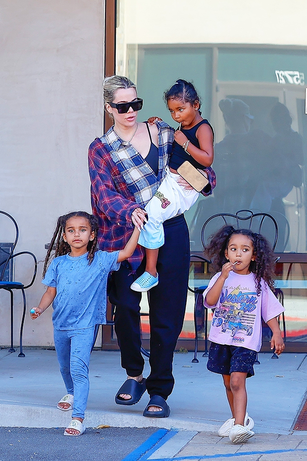 Kourtney Kardashian with kids