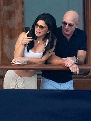 Lauren Sanchez's Engagement Ring Photos, Details, Price, Carats