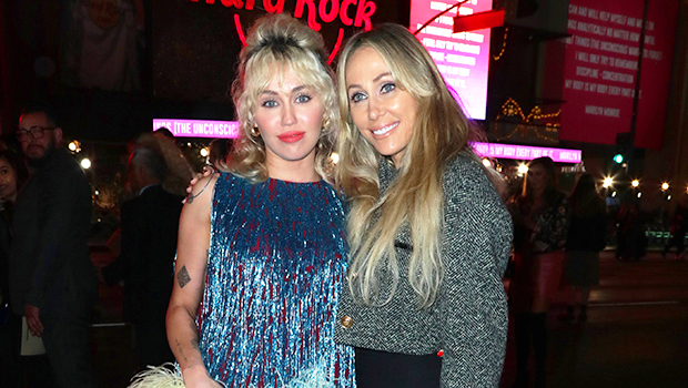 Miley Cyrus Tish Cyrus