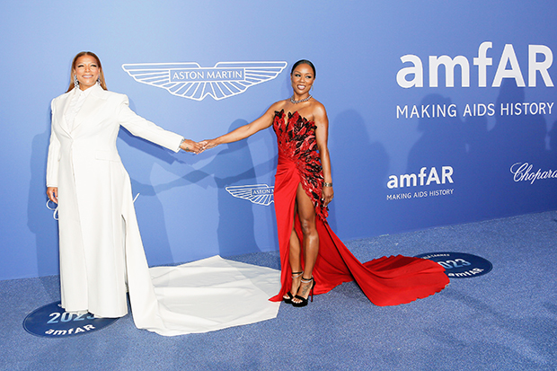 Queen Latifah ve Partneri Eboni Nichols, AmfAR Galasında Elele: Fotoğraflar – Hollywood Life