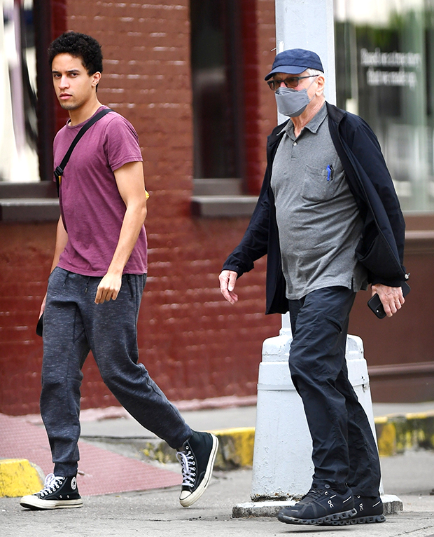 Robert De Niro Bonds With Son Julian In New York City – Hollywood Life
