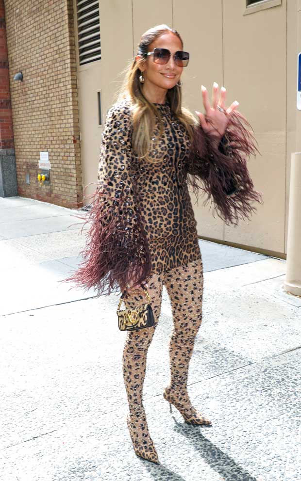 Jennifer Lopez’s Animal Print Outfit In NYC: Photos – Hollywood Life