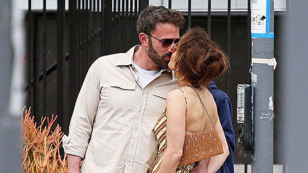 Ben Affleck and Jennifer Lopez share a kiss-out with 15-year-old Emme while shopping in Beverly Hills: PHOTOS