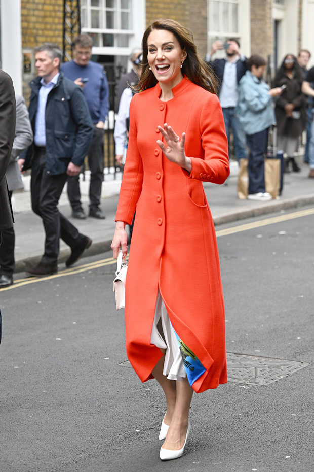 Duchess of cambridge red on sale coat