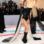 Emma Chamberlain's 2022 Met Gala Dress: Photos – Hollywood Life