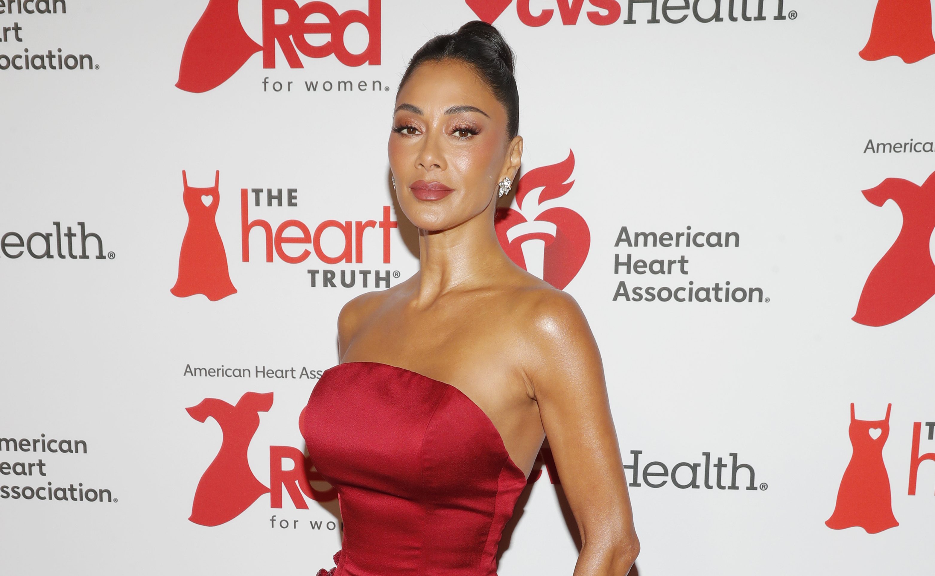 Nicole Scherzinger's Hottest Looks: Photos of the Singer's Best Red Carpet & Concert Outfits