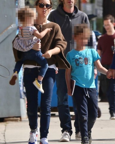 Los Angeles, CA  - *EXCLUSIVE*  - Natalie Portman takes advantage of a break in the weather and goes shopping with her husband Benjamin and their two kids in Los Angeles. The doting mom could be seen holding her kids' hands as they grabbed a quick snack. At one point it looks like Natalie loses her cool for a moment and yells at her son for a minute.

Pictured: Natalie Portman, Aleph Millipied, Amalia Millepied

BACKGRID USA 3 MARCH 2019 

USA: +1 310 798 9111 / usasales@backgrid.com

UK: +44 208 344 2007 / uksales@backgrid.com

*UK Clients - Pictures Containing Children
Please Pixelate Face Prior To Publication*