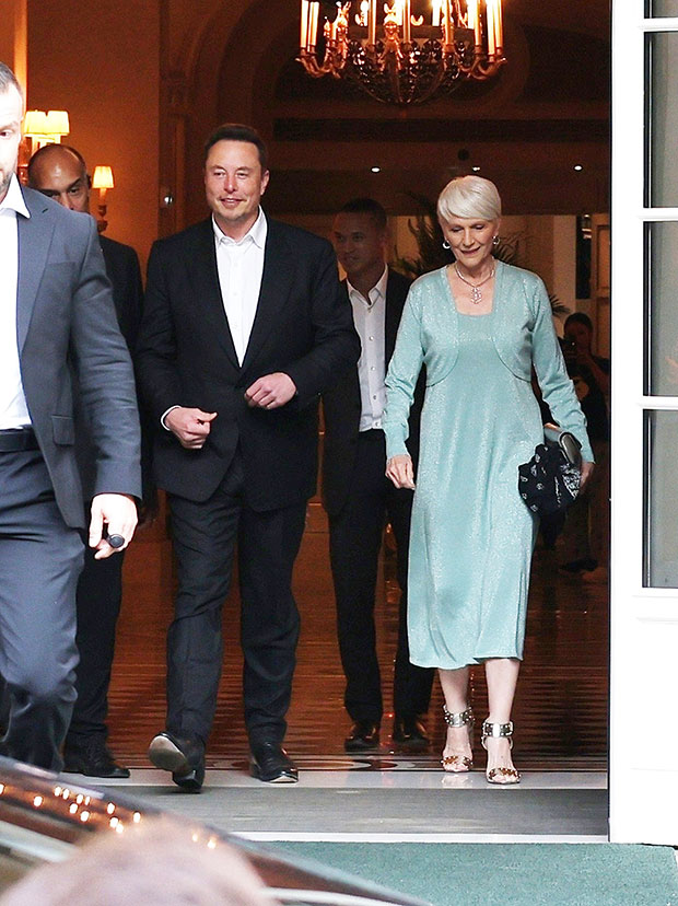 Elon Musk and his beautiful mother Maye Musk, 75, in Paris: photos – US ...