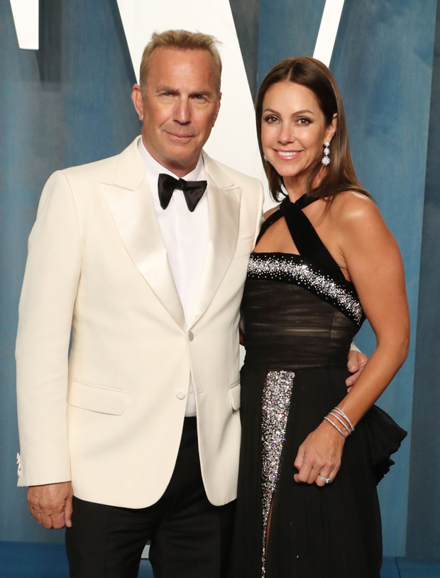 Kevin Costner wife wont move out