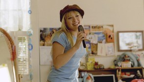 Hilary Duff as Lizzie McGuire
