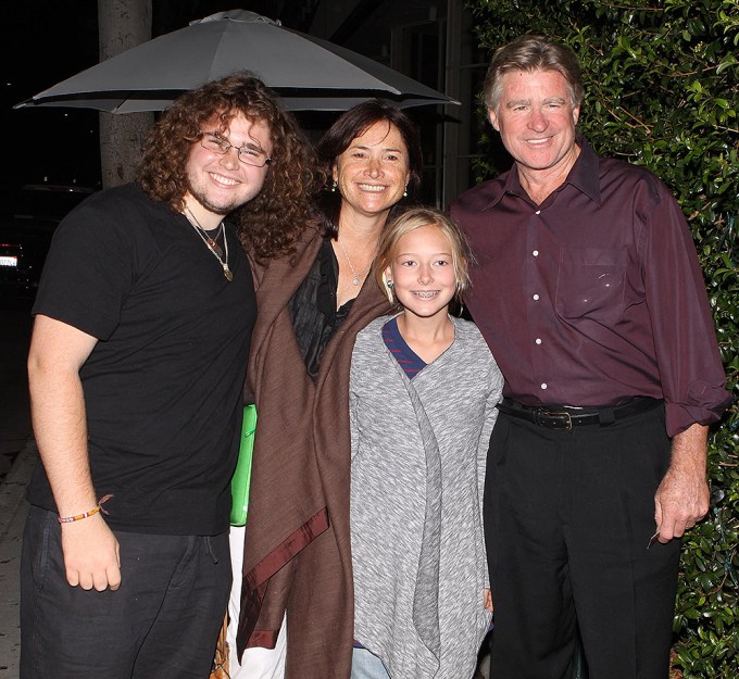 Treat Williams and his family looking happy