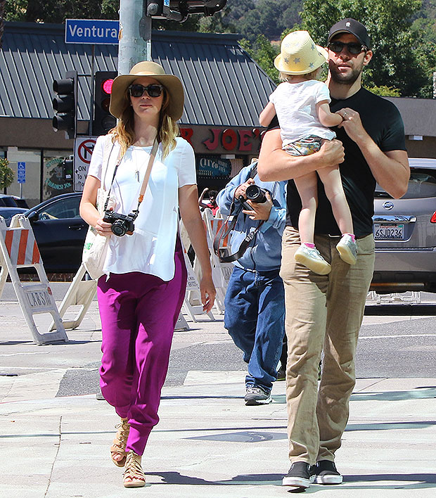 John Krasinski, Emily Blunt, and kids