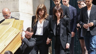 Jane Birkin's daughters astatine  her funeral