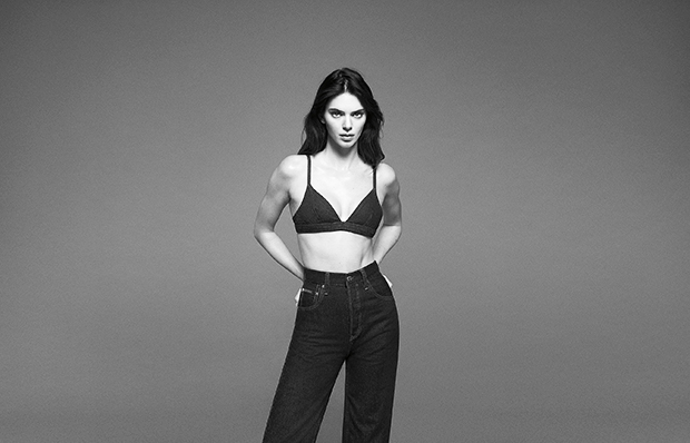 Kendall Jenner Is the New Face of Calvin Klein Jeans—Her Secret for a  Perfect Denim Selfie