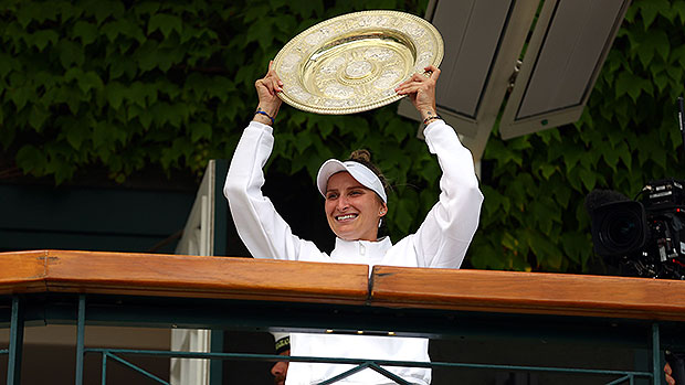 Read more about the article Who Is Marketa Vondrousova? Five Things About The Wimbledon Winner – Hollywood Life