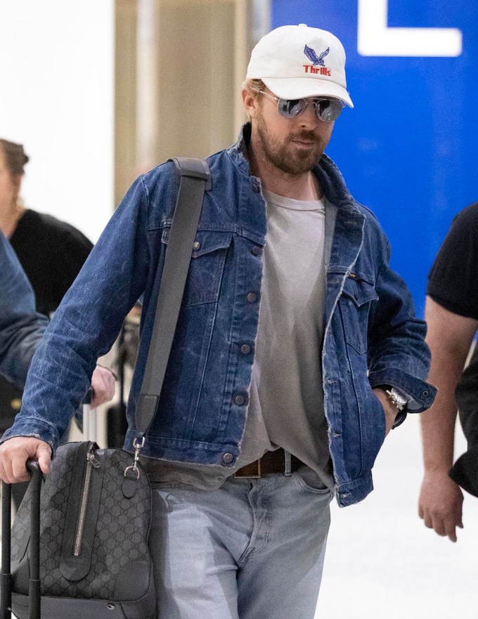 Ryan Gosling last week at an airport rocking Thrills