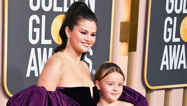 Selena Gomez Says Her Sister Gracie Is ‘Cooler’ Than Her With Selfie – League1News