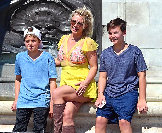 Britney Spears Won’t See Her Sons Before They Move To Hawaii