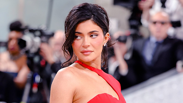 Kylie Jenner Confirms She Got A Boob Job At 19 & Regrets It: ‘Wait Until After Children’