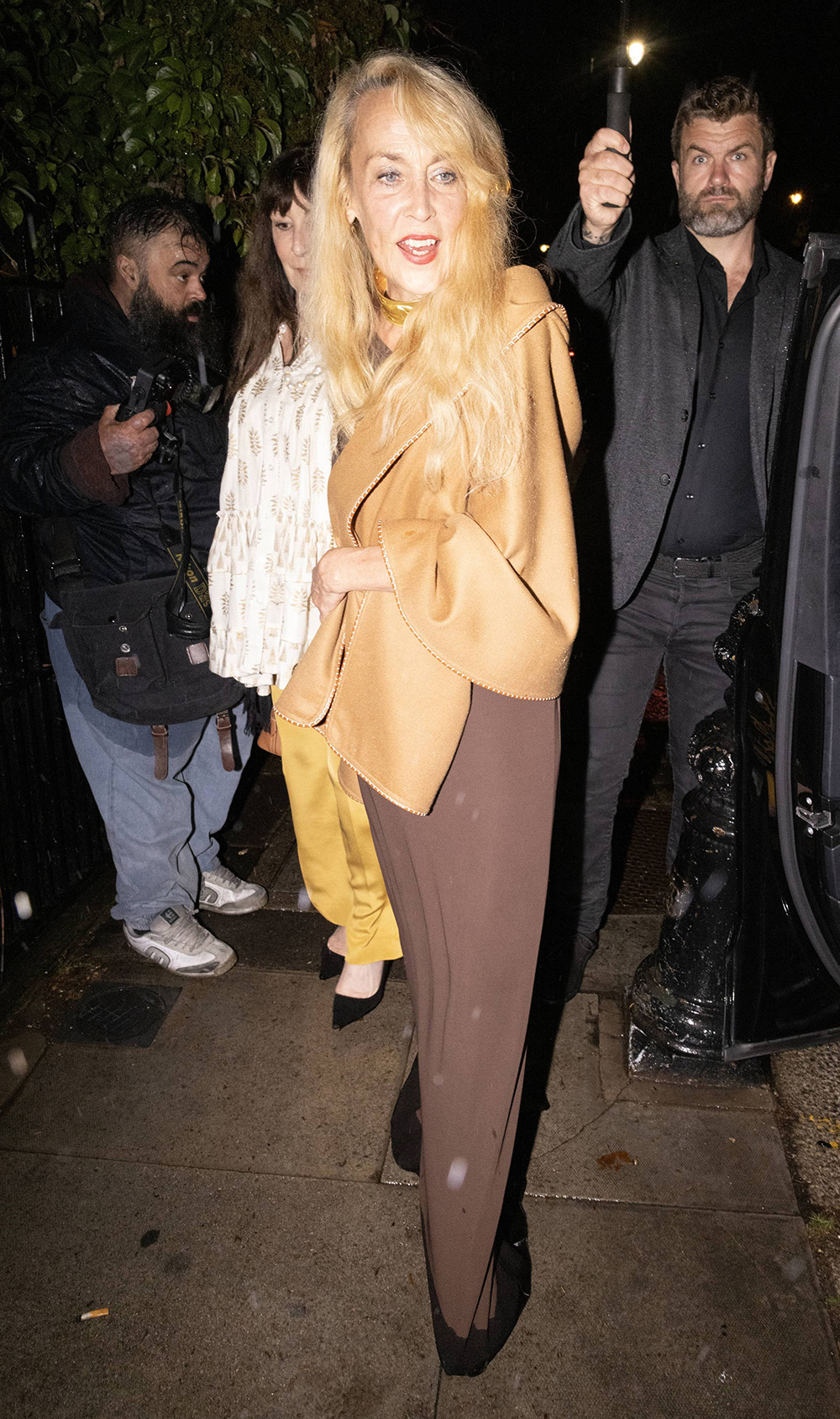 Daphne Guinness seen attending Mick Jagger's 80th birthday party at his house on July 26, 2023 in London, England. 27 Jul 2023 Pictured: Jerry Hall seen attending Mick Jagger's 80th birthday party at his house on July 26, 2023 in London, England. Photo credit: Mirrorpix / MEGA TheMegaAgency.com +1 888 505 6342 (Mega Agency TagID: MEGA1012231_007.jpg) [Photo via Mega Agency]