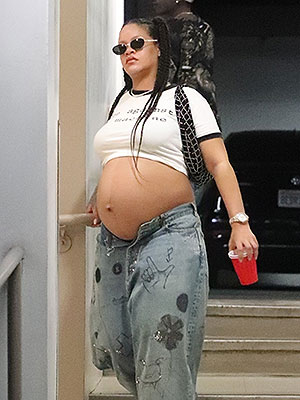 Pregnant Rihanna Bares Baby Bump In Crop Top, Unbuttoned Jeans