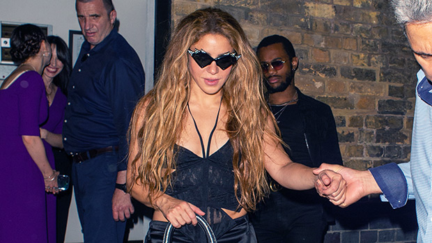 Shakira's Black Lace Top In London: Photos – Hollywood Life