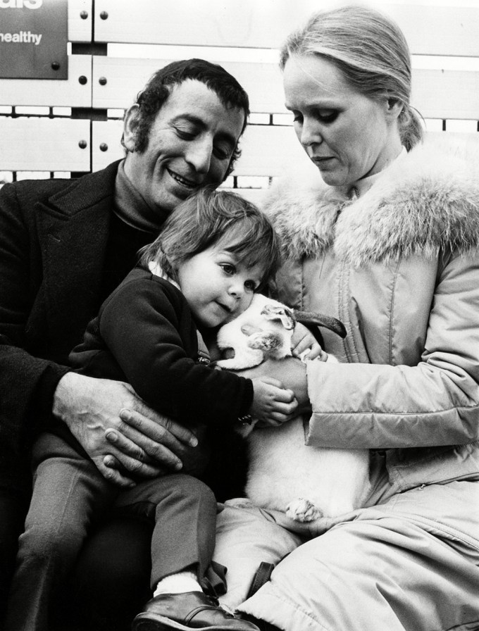 Tony Bennett with his ex-wife Sandra & daughter Joanna