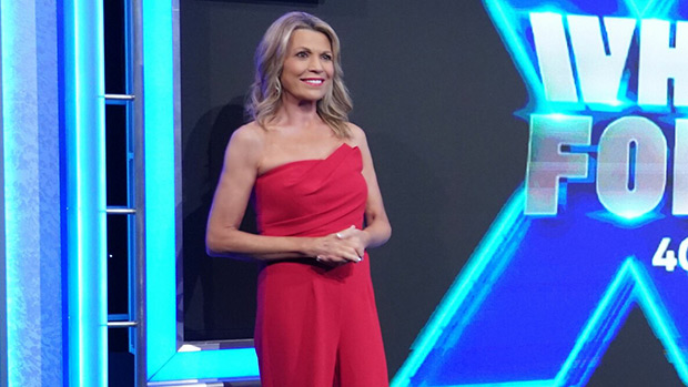 Vanna White Reaches ‘Partial’ Contract Deal For ‘Wheel Of Fortune’ – League1News