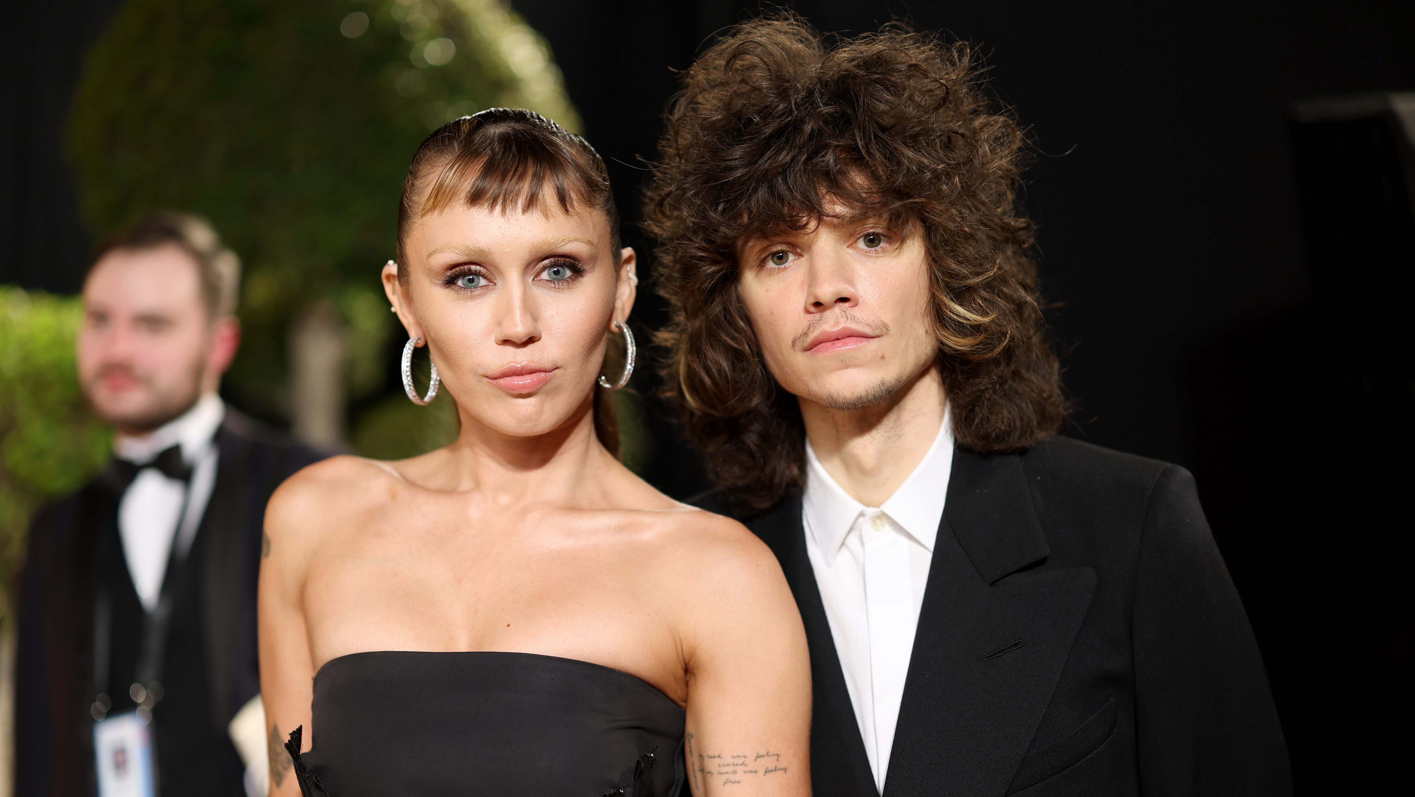 Miley Cyrus’ Dating History: Her Exes & Current Engagement to Maxx Morando Miley Cyrus’ Dating History: Her Exes & Current Engagement to Maxx Morando