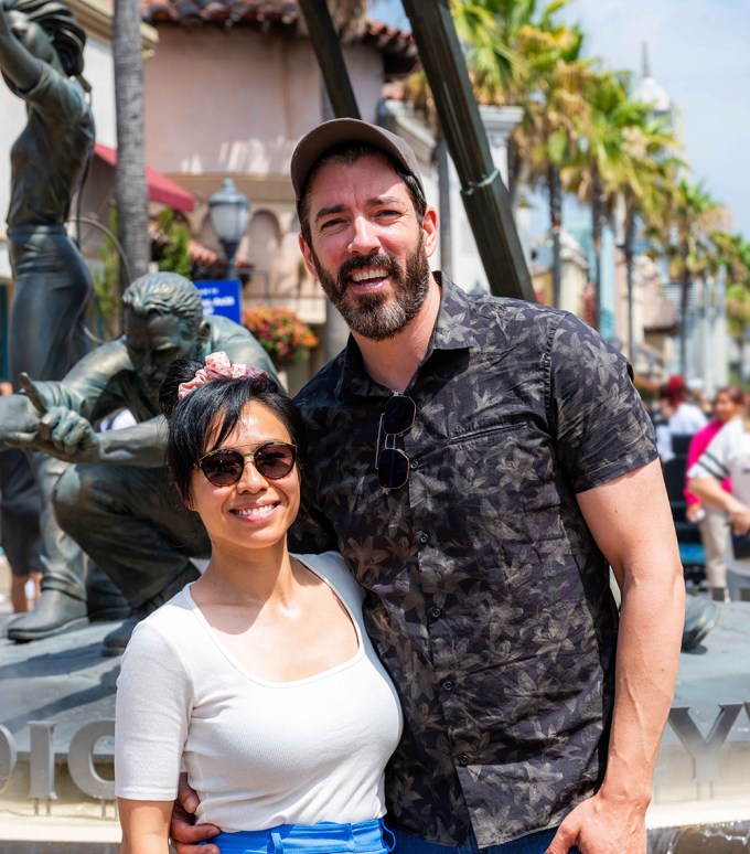 Drew Scott & Linda Phan at Universal Studios Hollywood