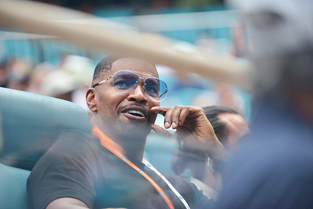 Jamie Foxx Plays pickleball with Casey Patterson