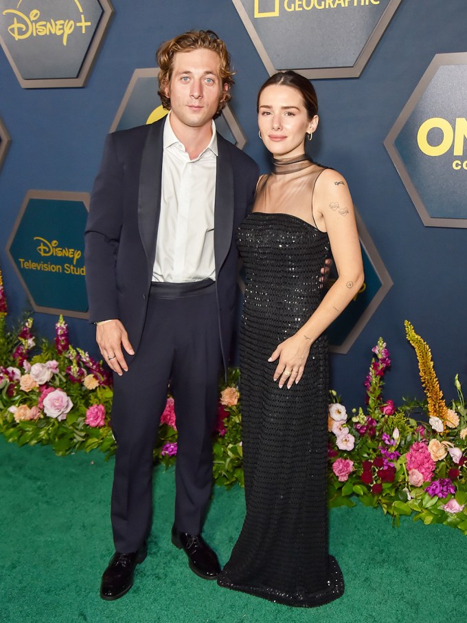 Jeremy Allen White at an Emmys party