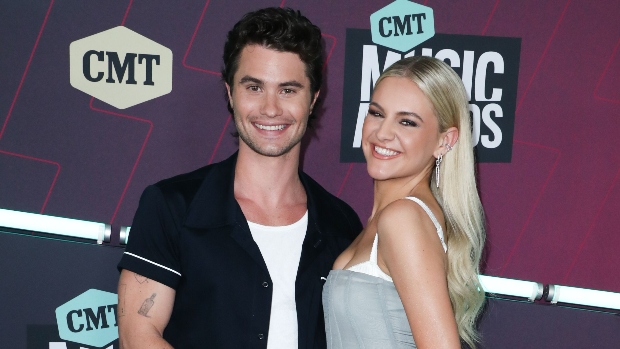 Kelsea Ballerini, Chase Stokes