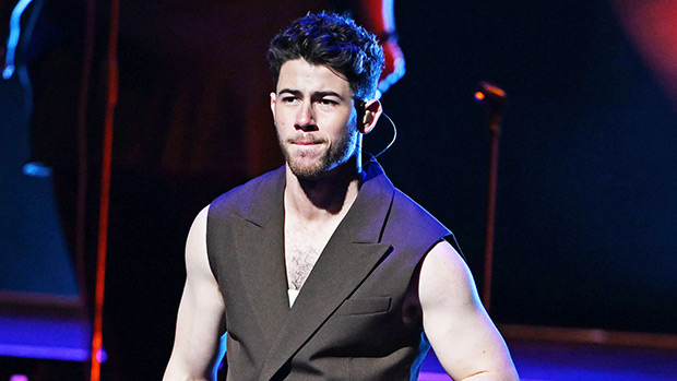 Nick Jonas Falls Mid-Song While Performing On Jonas Brothers
Tour In Boston: Watch