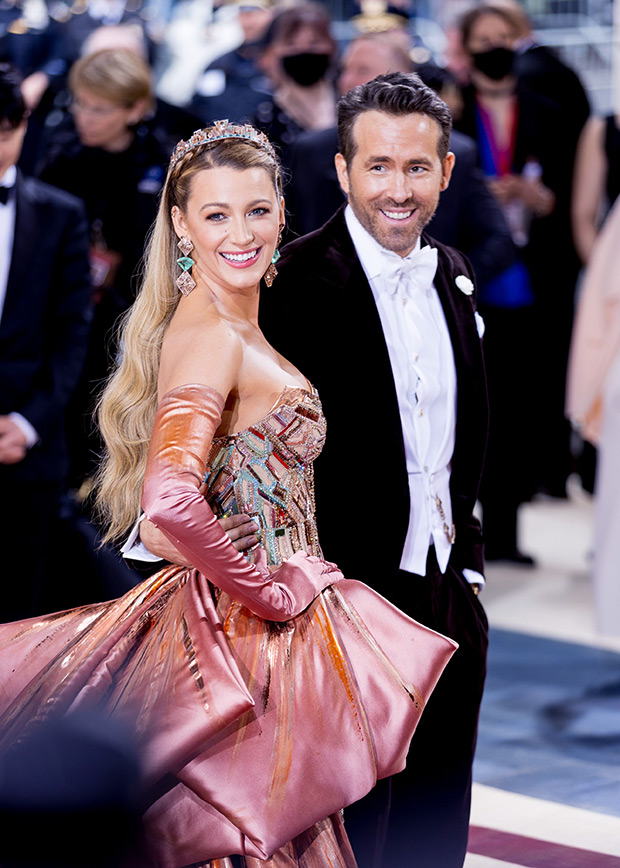 Ryan Reynolds Showers Blake Lively With Love In Moving Birthday Tribute Complete With Cozy 