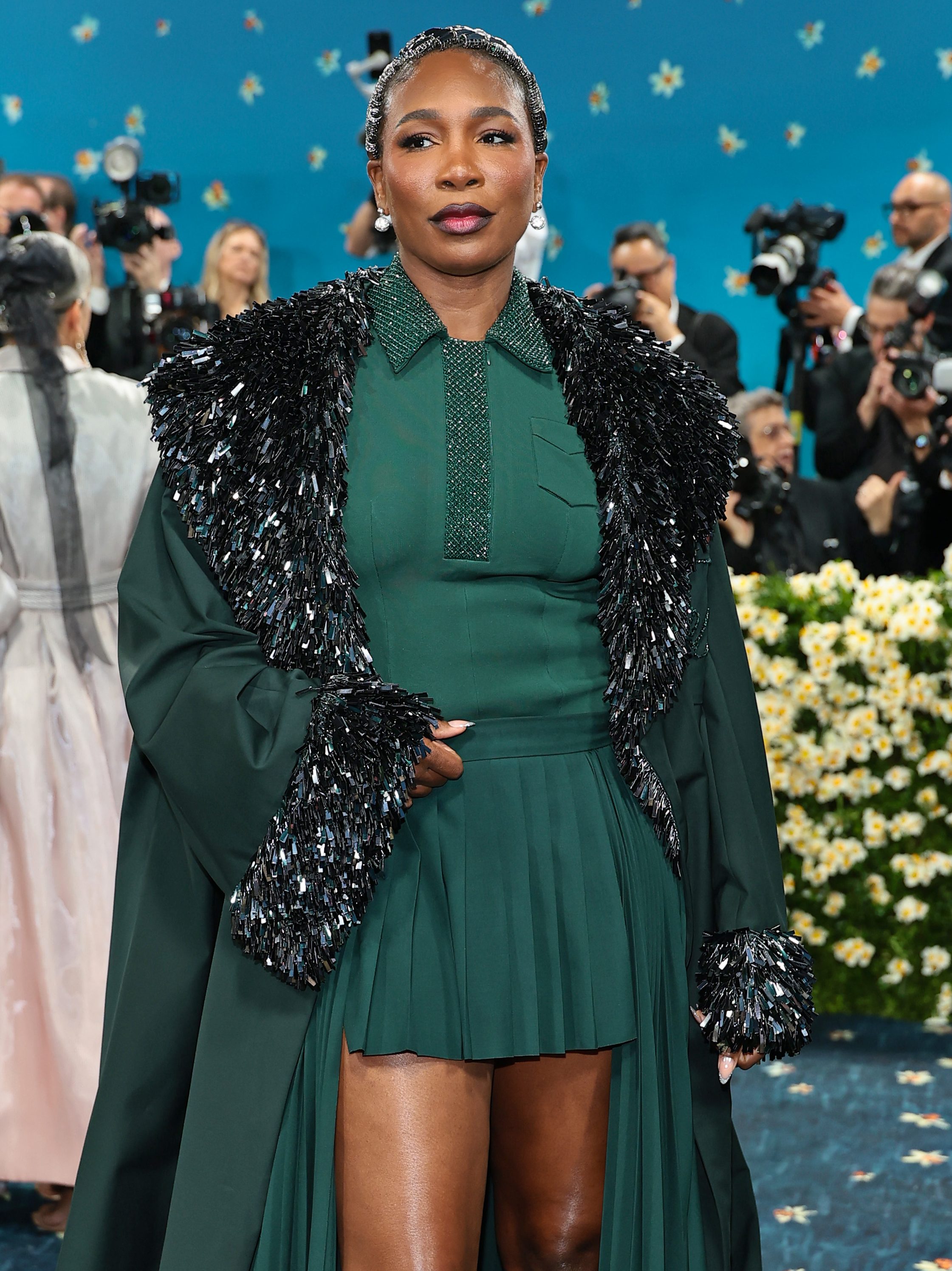 Venus Williams' Hottest Looks: Photos of the Tennis Star's Sexiest Red Carpet Outfits