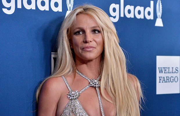 Britney Spears Dances and Twirls Around With ‘Knives’ in Shocking Video