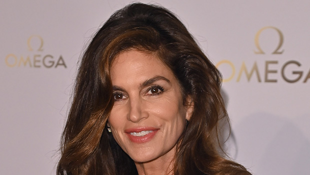 Cindy Crawford Goes Makeup-Free After Shocking Oprah Reveal: Photo