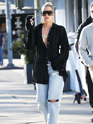 khloe kardashian jeans