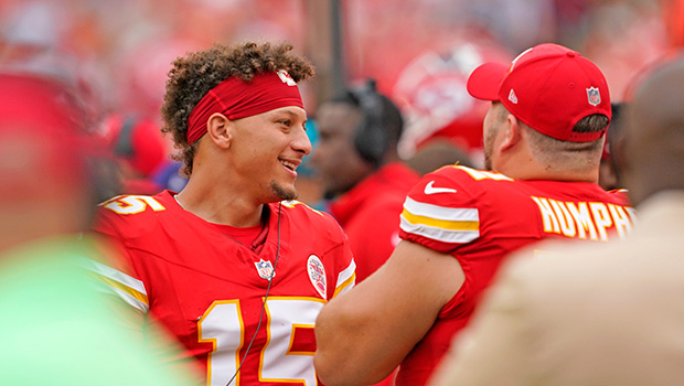 Patrick Mahomes Says He Met Taylor Swift at Put up-Recreation Celebration With Travis Kelce: ‘She’s Actually Cool’