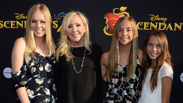 Shannon Beador’s Kids: Meet The ‘RHOC’ Star’s 3 Daughters – Hollywood Life