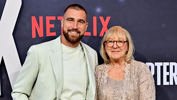 Taylor Swift With Travis Kelce's Mom Donna Kelce at Chiefs Game