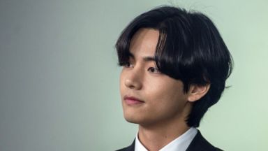 BTS Singer V Haircut Kim Tae-hyung