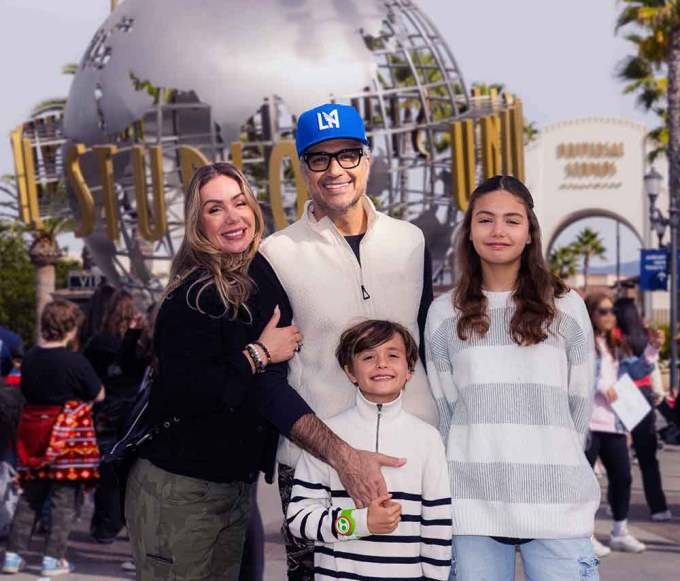 Jaime Camil and his family, wife Heidi Balvanera and children Elena and Jaime