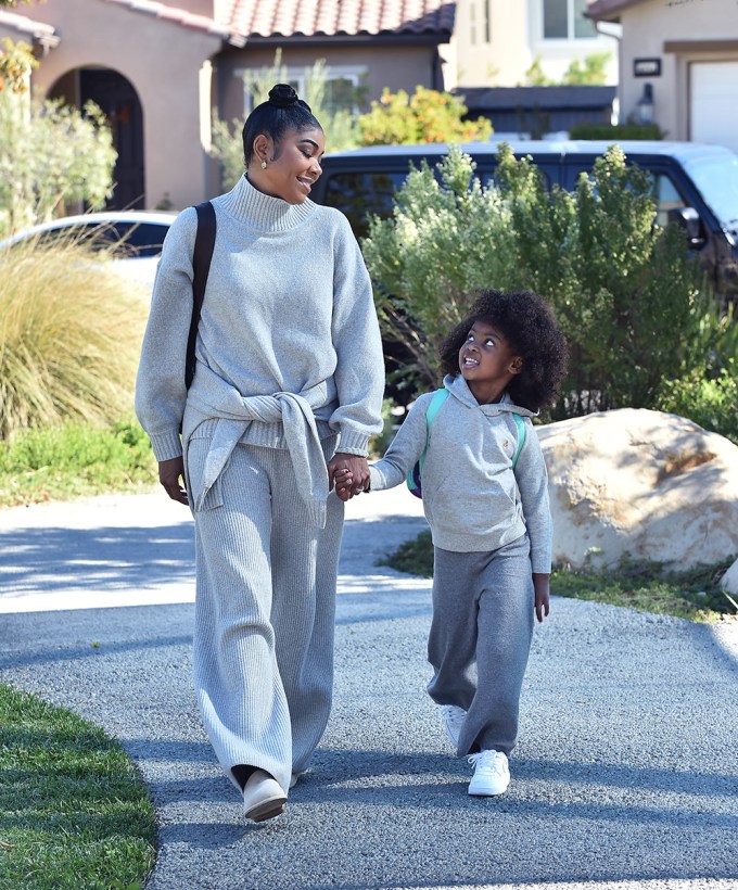 Gabrielle Union And Her Daughter Kaavia Leaving The Park
