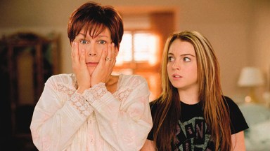 Jamie Lee Curtis and Lindsay Lohan in a 'Freaky Friday' scene