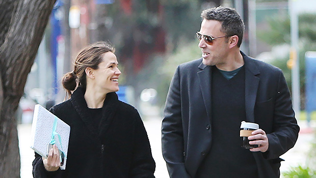 Jennifer Garner and Ben Affleck Have Pleasant Chat in Santa Monica – League1News