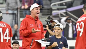 peyton manning, marshall manning