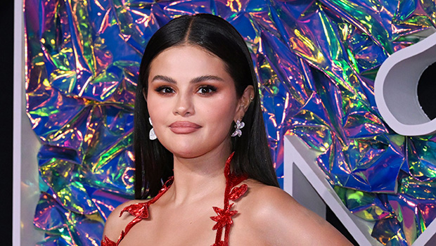 Selena Gomez on Being Single: 'I Just Want to Be Happy with Who I Am